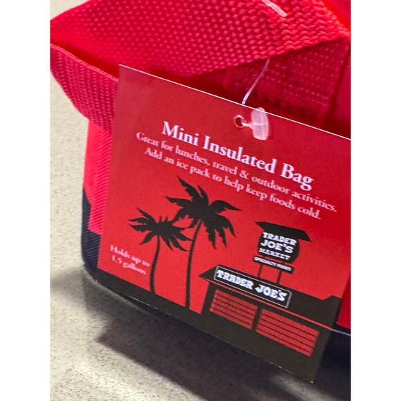 NEW Trader Joe's Mini Insulated Tote Bag 1.5 gal Red Camping Cooler NWT - Picture 6 of 10